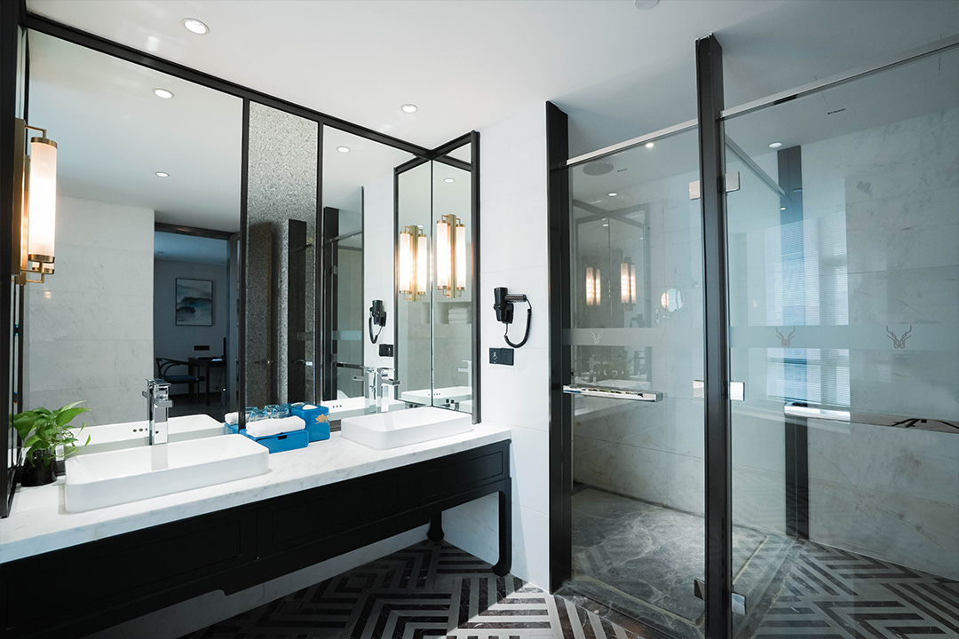 港府洲际豪华大床房