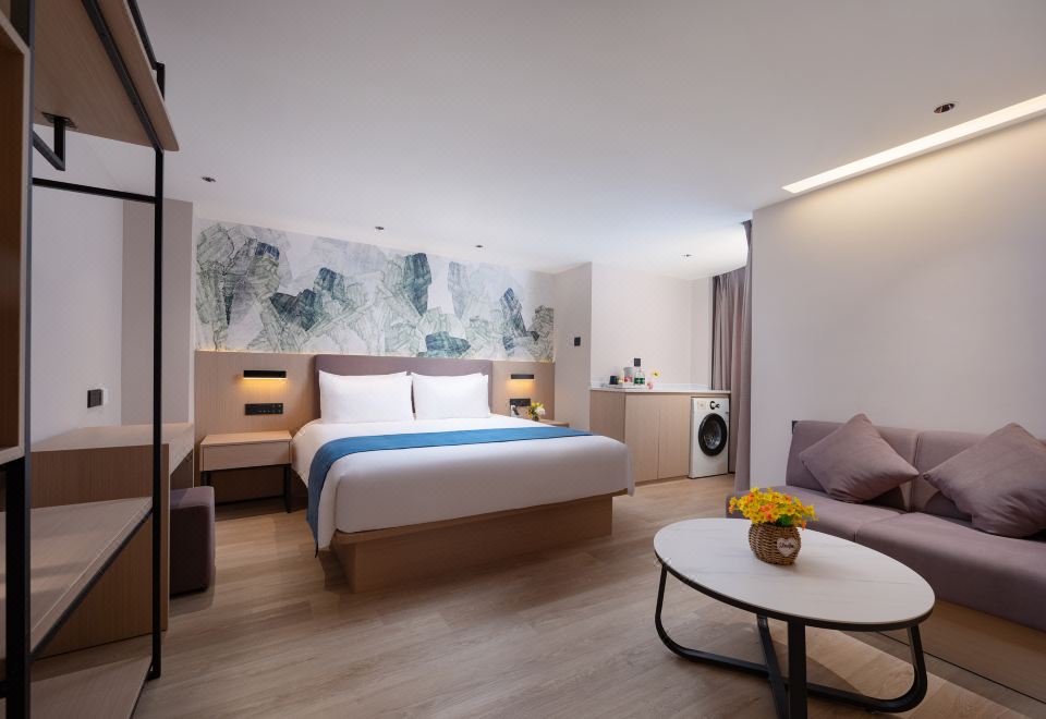 臻品大床房（副楼）