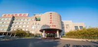 Runhua Junyue Hotel
