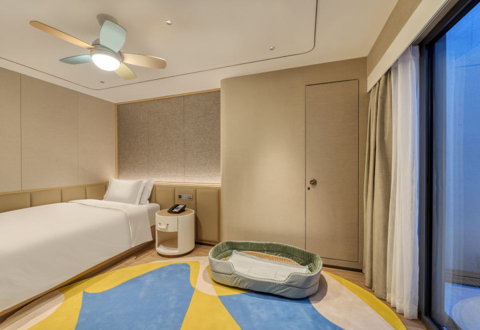 Crowne Plaza Zunhua Hot Spring TownDuplex Hot Spring Villa - 2-Bedroom, Courtyard-View (Pets Allowed)