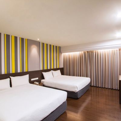 豪華四人房附浴缸 台北上賓大飯店優惠