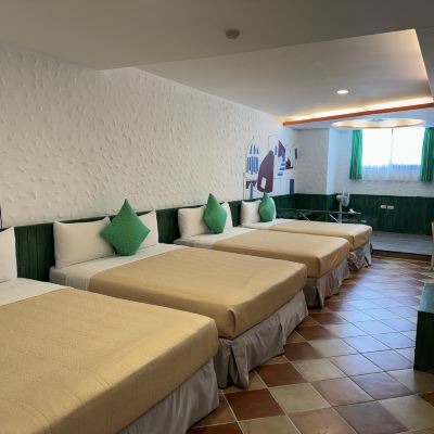 Family Room (8 Adults) Sin Sin Hotel Promo Code