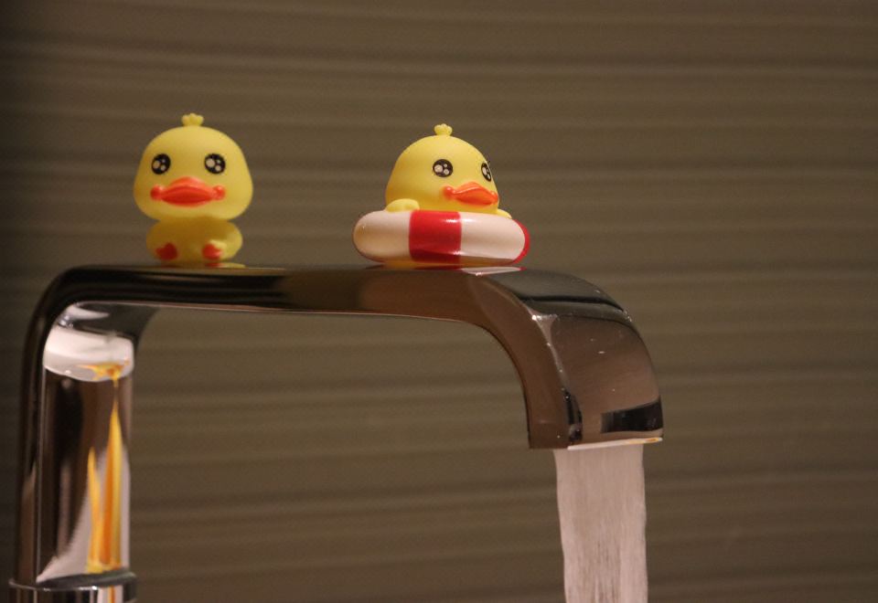 海洋星空投影主题亲子房