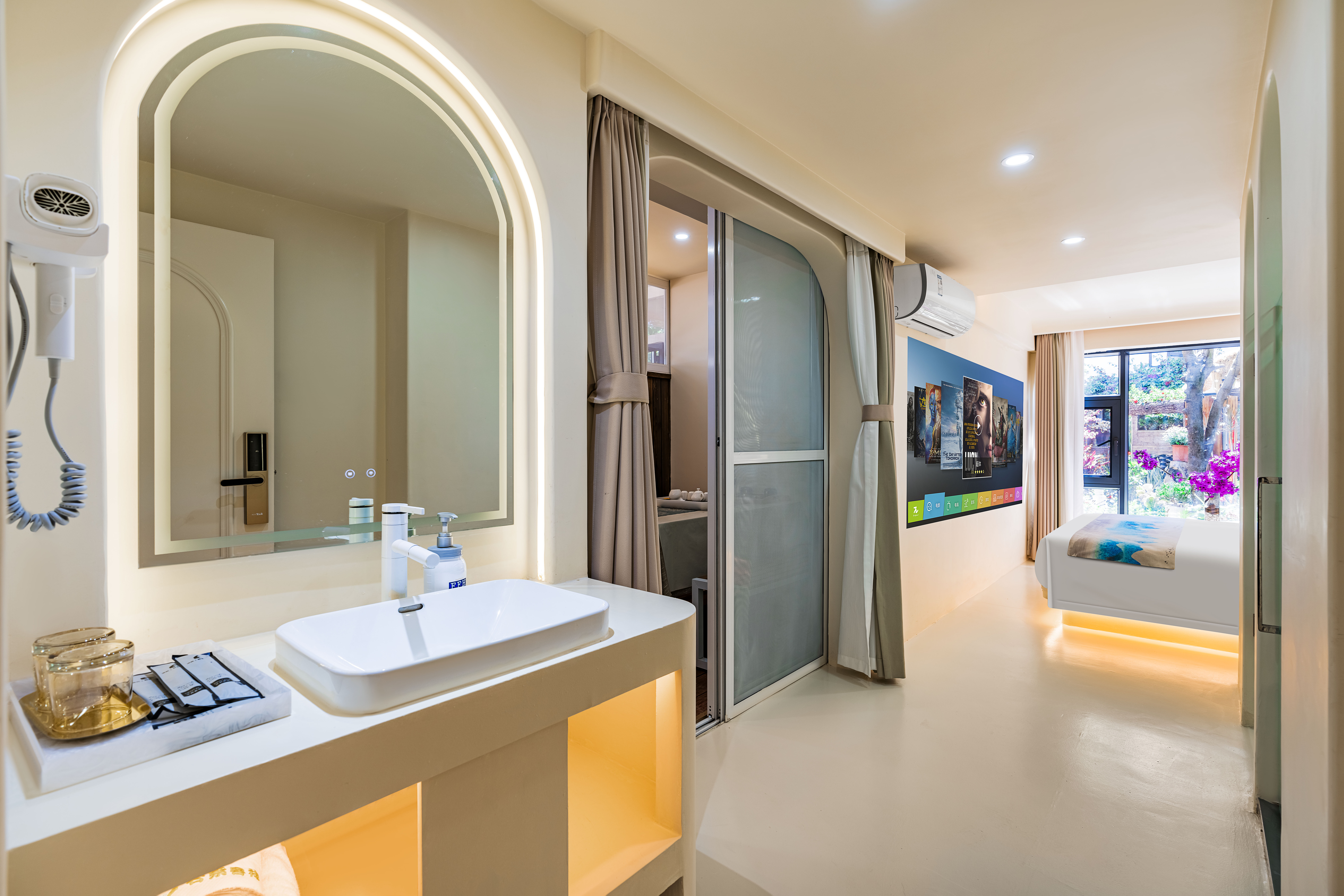 冰岛梦境别墅大床房[100寸1080P投影+智能马桶]