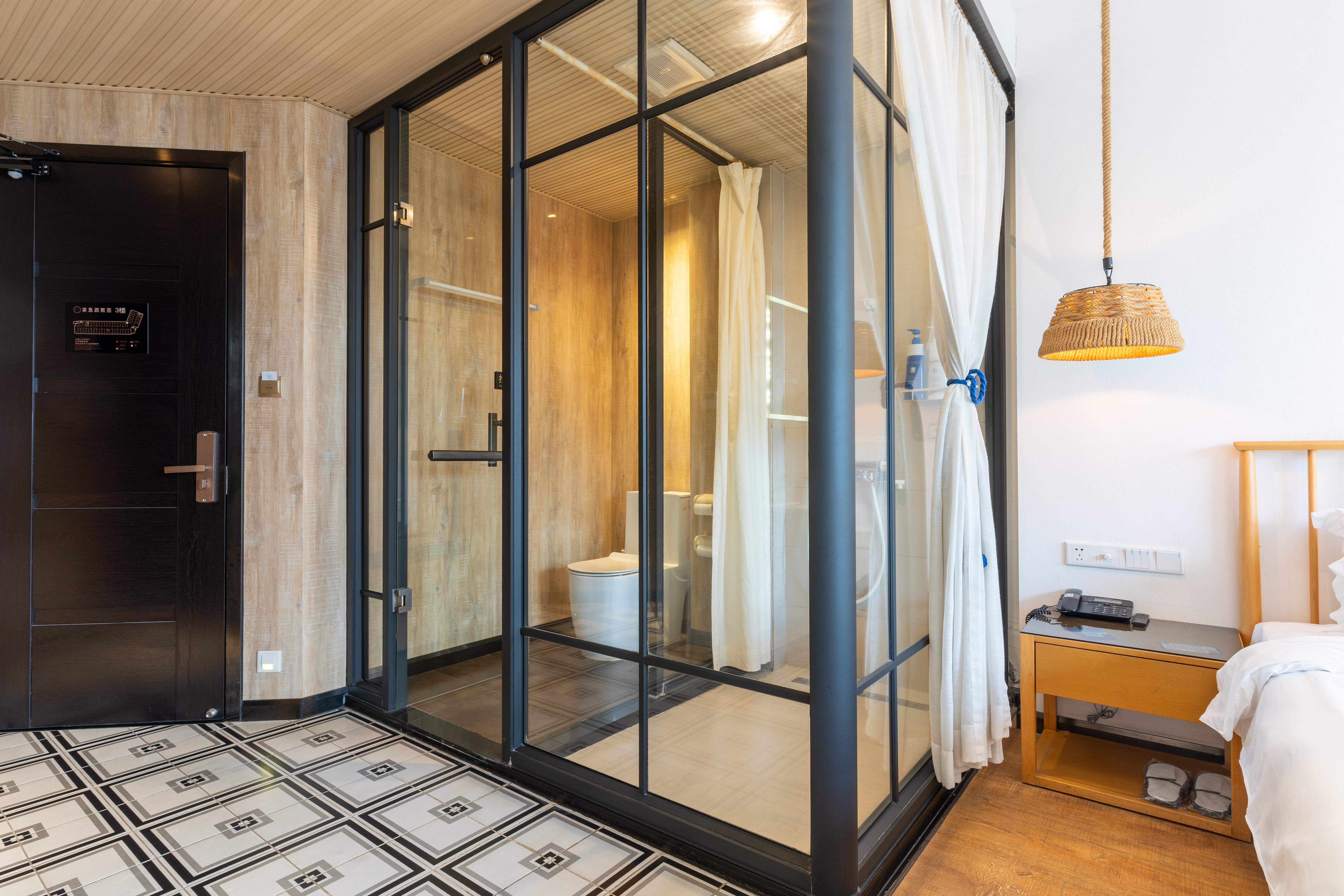 木寄舒适大床房（带浴缸）