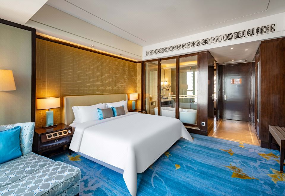 豪华城景大床房