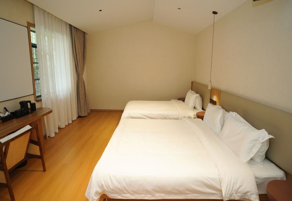 雙宿庭院?園景雙床房（智能客控?百寸投影?智能馬桶）