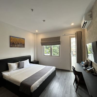 Standard King Bed Room Bros Hotel Promo Code