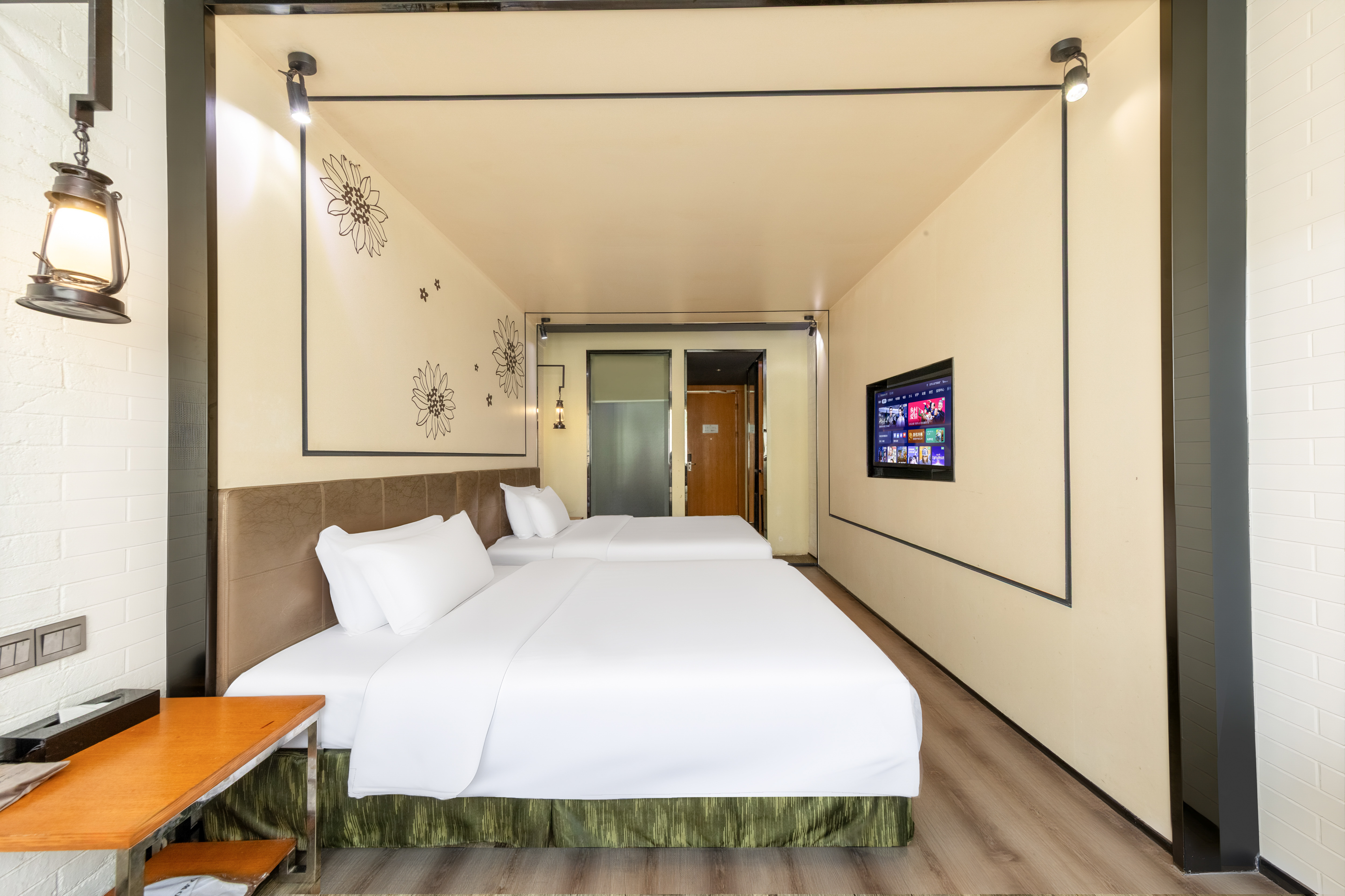 都市风情双床房【静谧好眠+舒适大单人床】