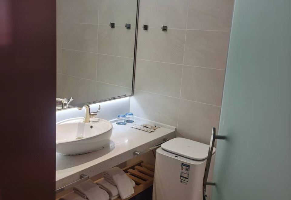 商務大床洗衣機房