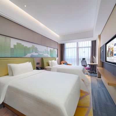 舒適雙床房（美國舒達床墊） 深圳龍華清湖希爾頓歡朋飯店優惠