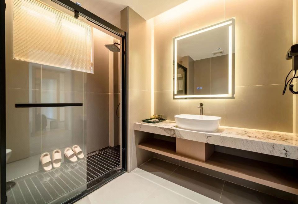 几木豪华家庭房