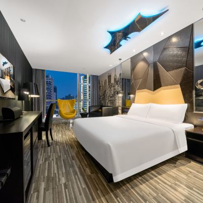 豪華大床房【夢百合床墊+落地窗+智能客控】 桔子飯店（重慶觀音橋龍湖新壹街店）優惠