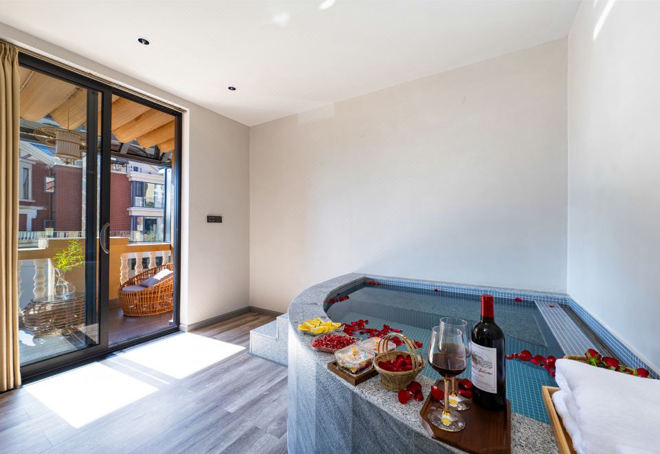 Hot Spring Terrace Room