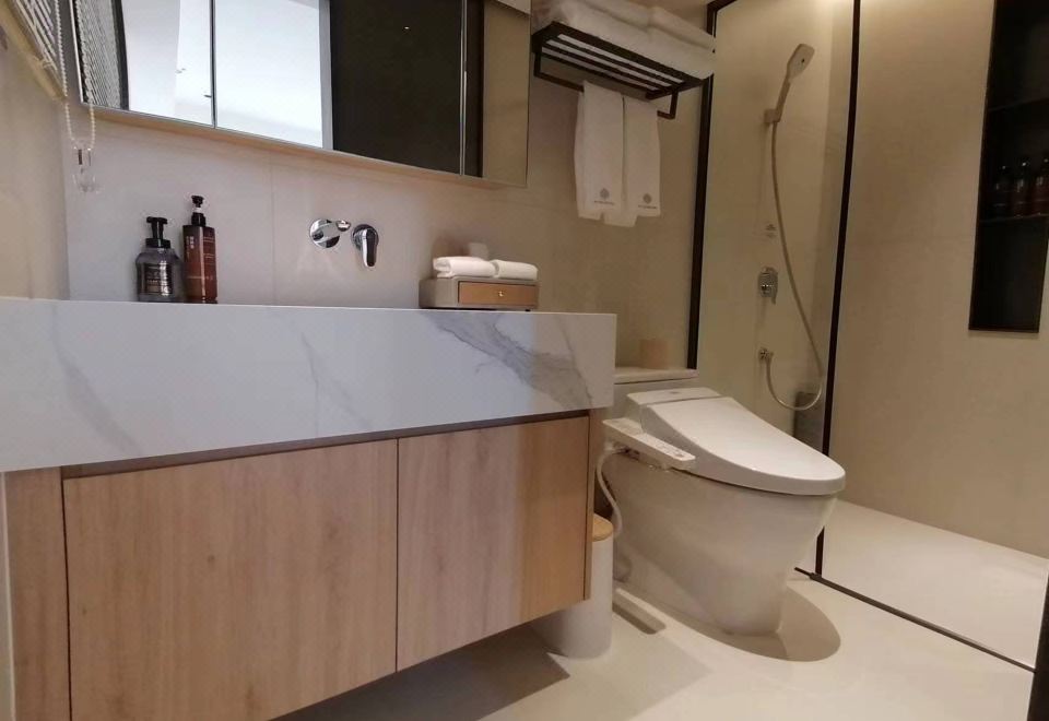 高級空中美墅·三居室一廳