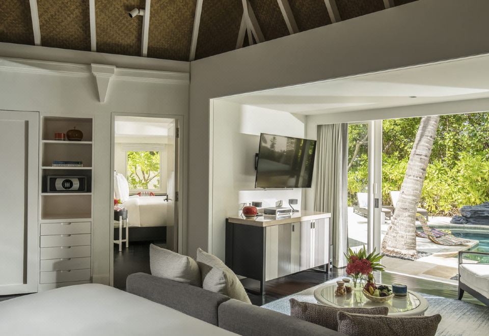 帶泳池的雙臥室海灘庭院別墅