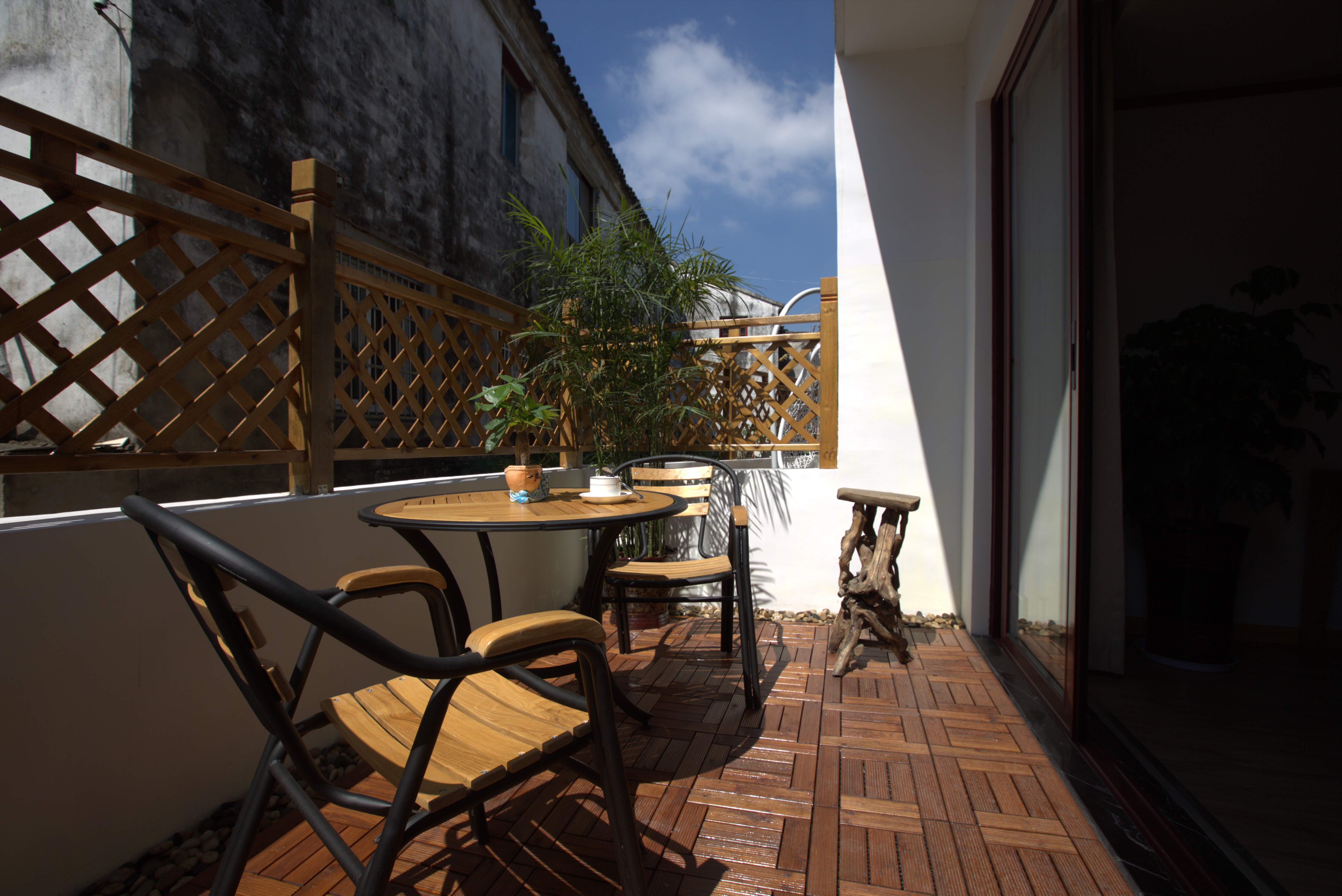 庭苑六卧整栋（6居8床6衞）