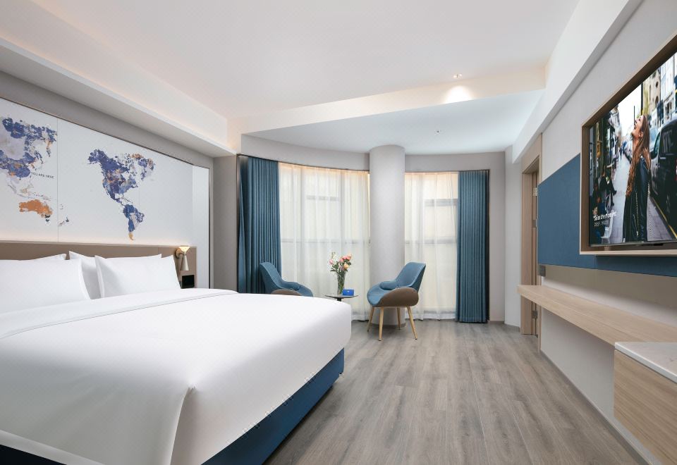 Sunshine Premier Suite