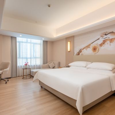 行政大床房【冰箱+會客沙發+功夫茶具】 維也納國際酒店（佛山順德均安樂滙城店）優惠