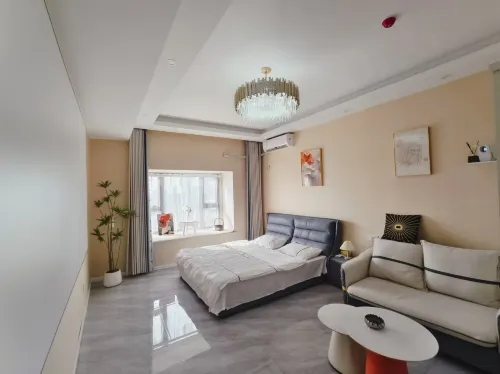 Cloud Homestay (Donghai Crystal City Branch)