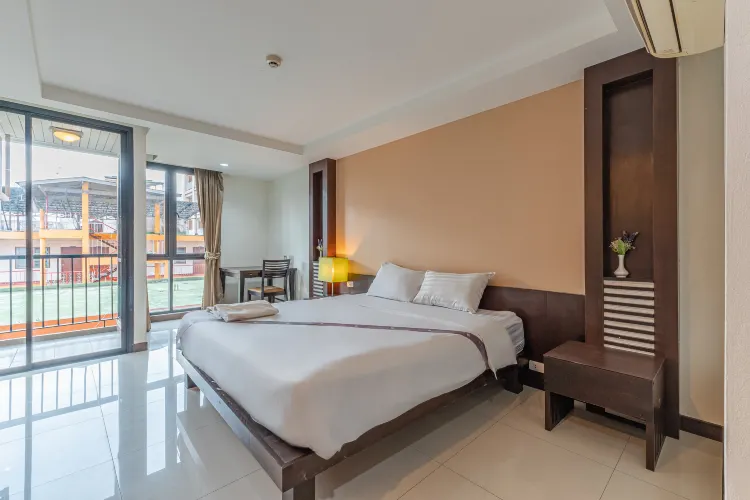 ห้องดีลักซ์ (ลักซ์ซิงเกิล หรือ ดับเบิล)