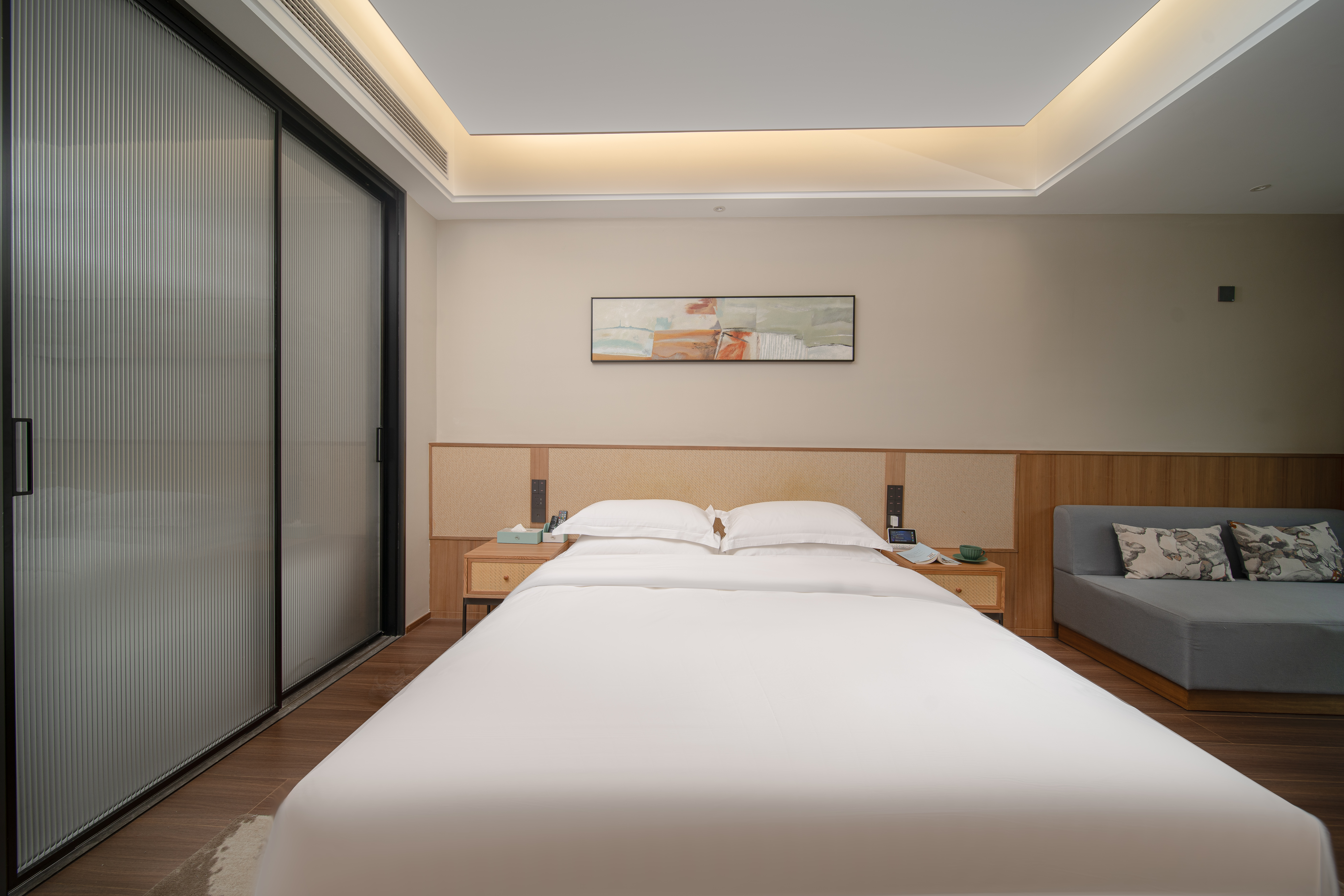 寻觅丨观景大床房「智能客房·高品质用品·桌球麻将」