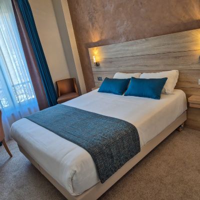 Standard Double Room Champerret-Elysees Paris Promo Code