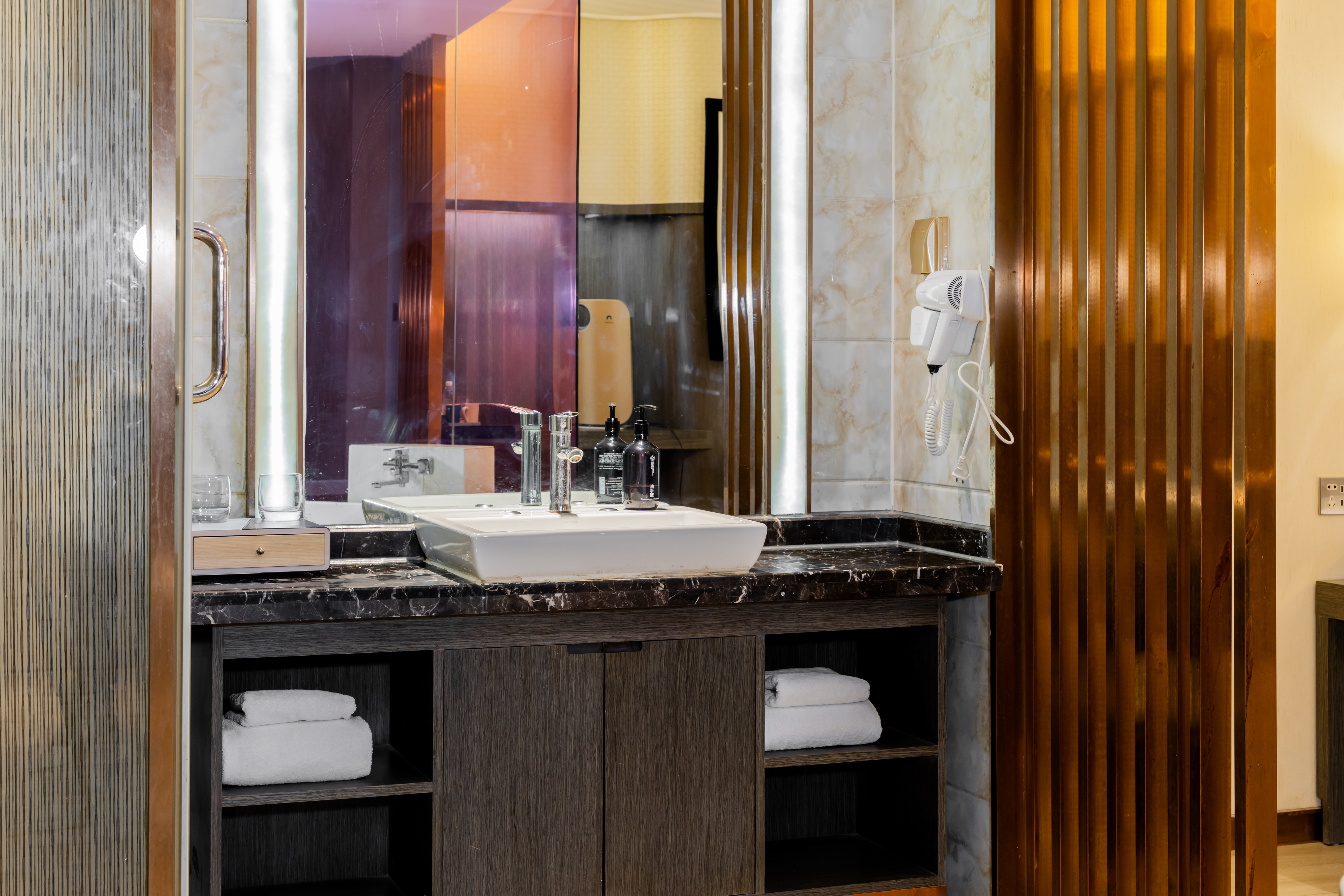 Starway Hotel (Xi'an North Railway Station, Fengcheng Fifth Road)超享三人行-亲子间（舒适好眠+超大空间+全屋暖气）