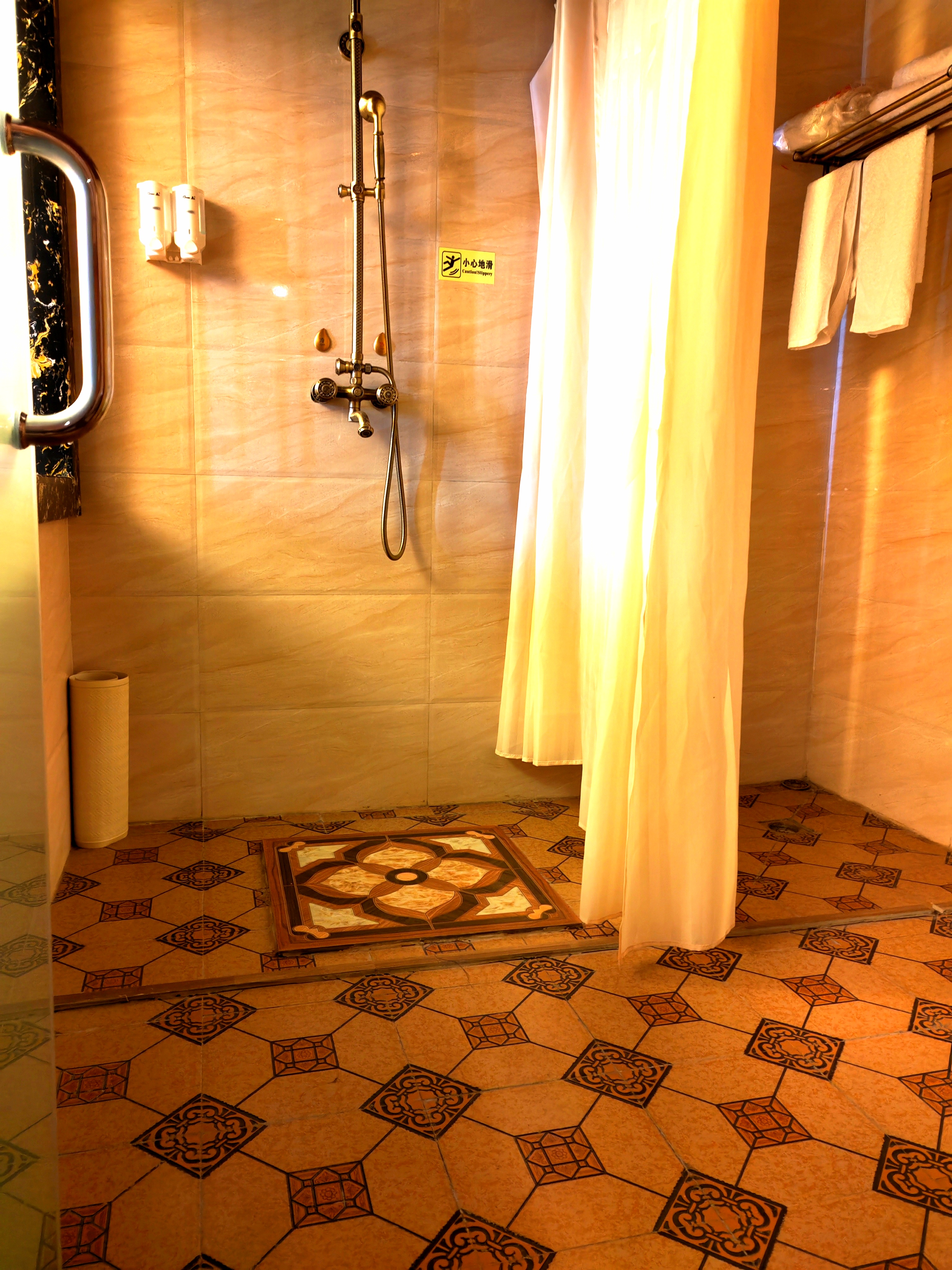 神韵高级家庭套房（空调+供氧）