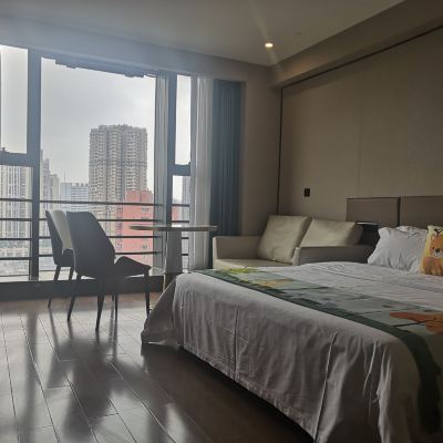 親子家庭行政套房 文華國際飯店公寓（廣州北京路步行街店）優惠