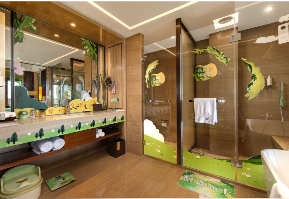 JW Marriott Hotel Zhejiang AnjiSunshine Sports Family Balcony View Double Bed Room