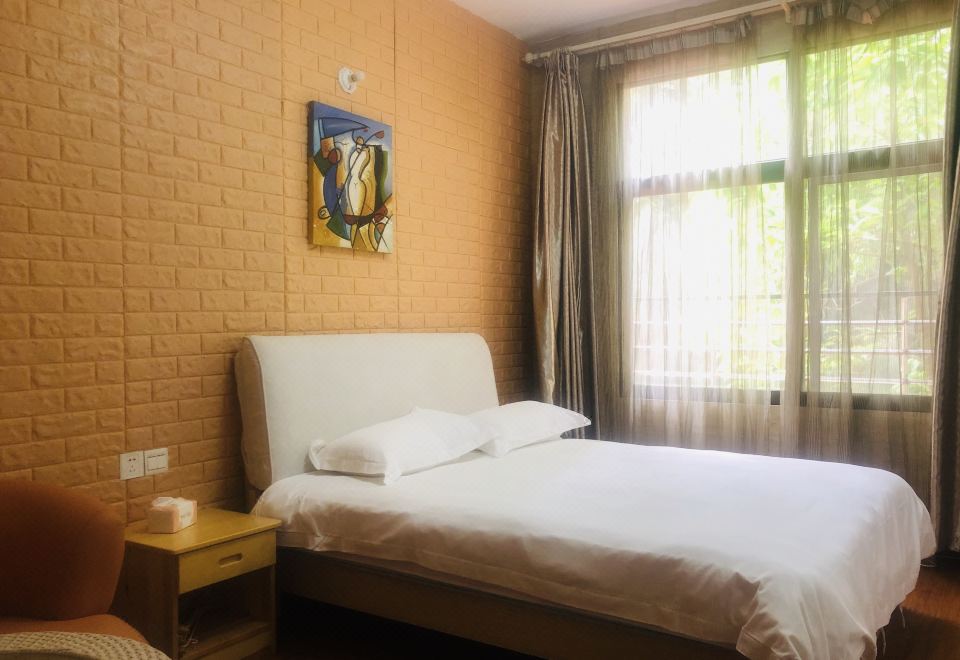 Pinfan Dujia HotelStandard Double Room