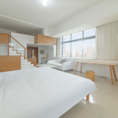 精品投影雙床房【深睡+冰箱洗衣機＋通風+高清投影】 五緣度四季精品公寓（廈門高崎機場店）優惠