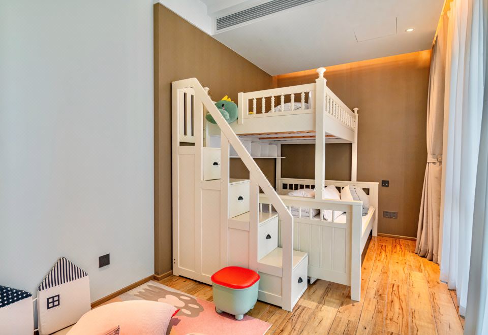 花园阳台亲子房