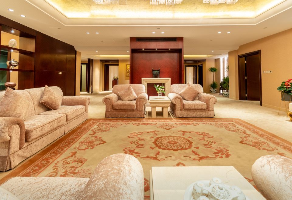 豪门家族套房（超大平层观景台）