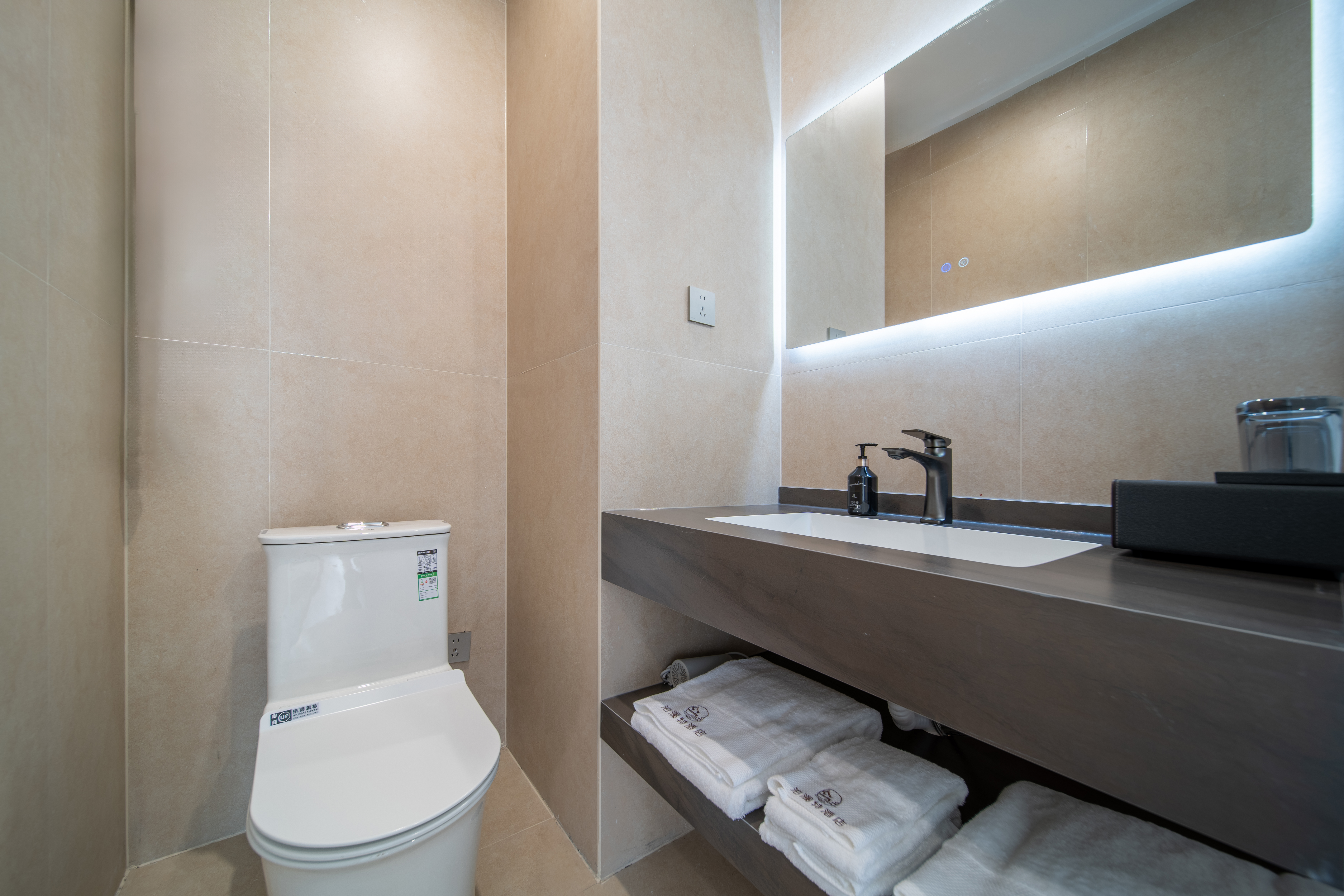 Bolante HotelWarm Family Room