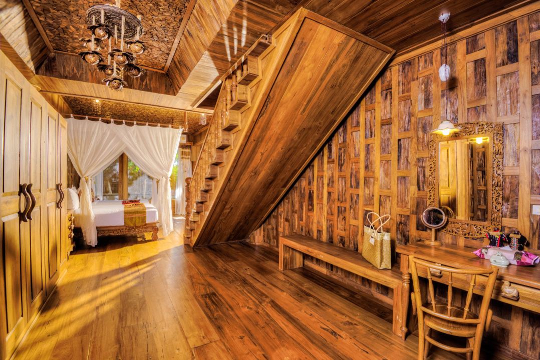 家庭两卧室海景泳池别墅