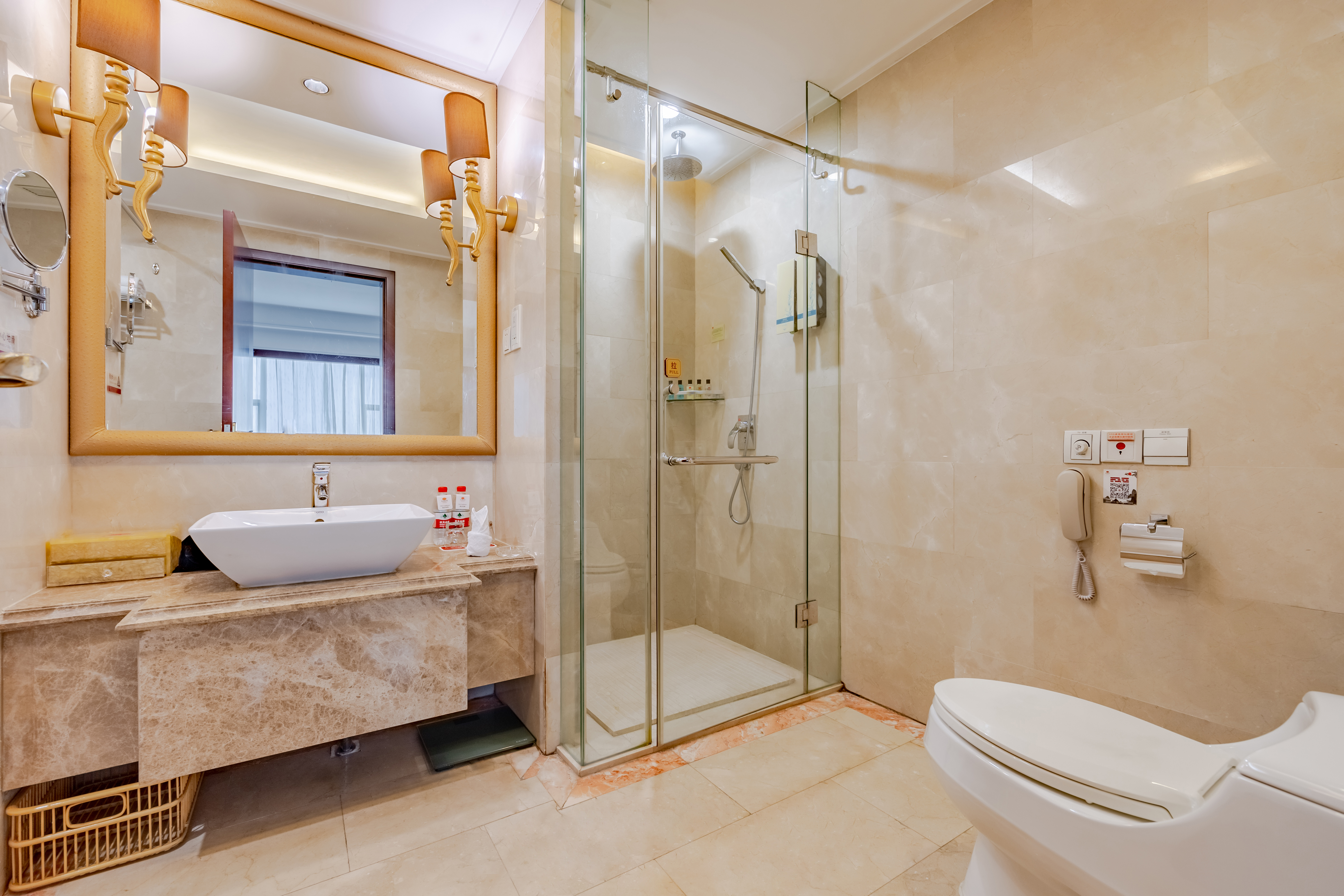 Changjiang International Hotel舒享零压大床房