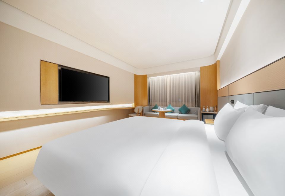 商務大床房（65寸投屏電視+小冰箱+金可兒床墊）