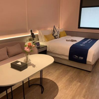 豪華大床房（深睡床品） 上海馨樂庭徐家匯公寓飯店優惠