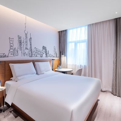 舒睡高級大床房（添眠AI深睡床墊+智能語音） 上海靜安逸扉酒店優惠