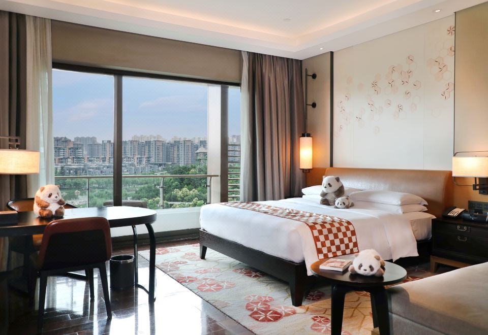 Hyatt Regency Xi'anQin Han Han Panda Family Theme Room