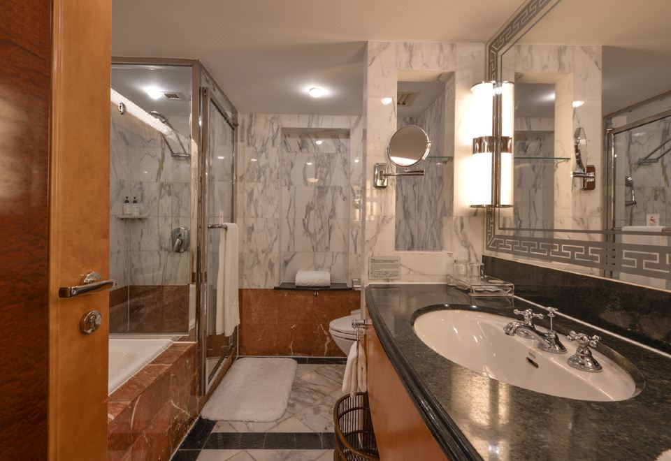 東樓家庭3人房.大床（配備智能馬桶+小童梳化床）