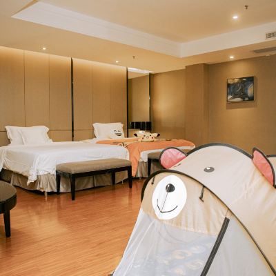 親子雙床房（家庭樂享雙人床+舒適浴缸 ） 梅州華美達酒店優惠