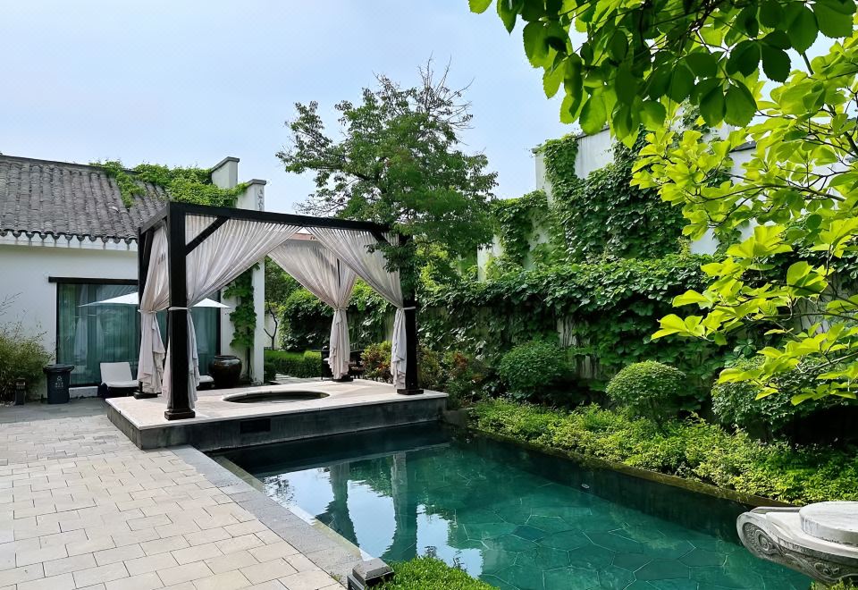 雙臥雙泡池子母床8人別墅