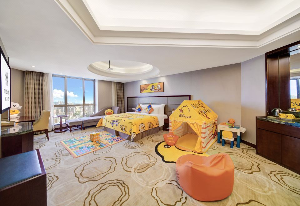 小黄鸭亲子大床房（浴缸+小冰箱）