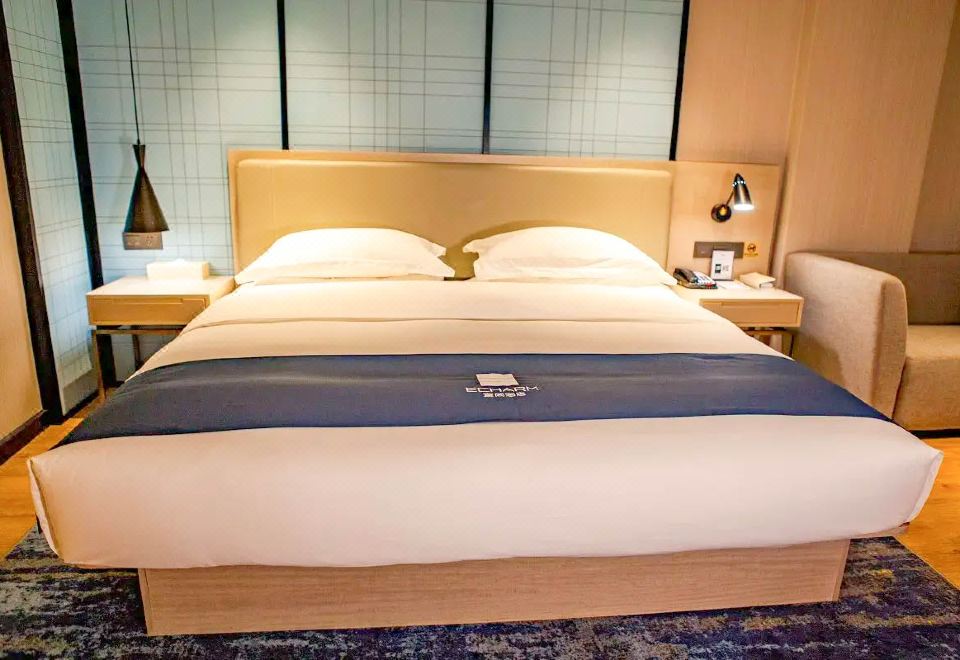 舒适大床房[温馨舒适+独享静谧+自然采光+深度好眠]