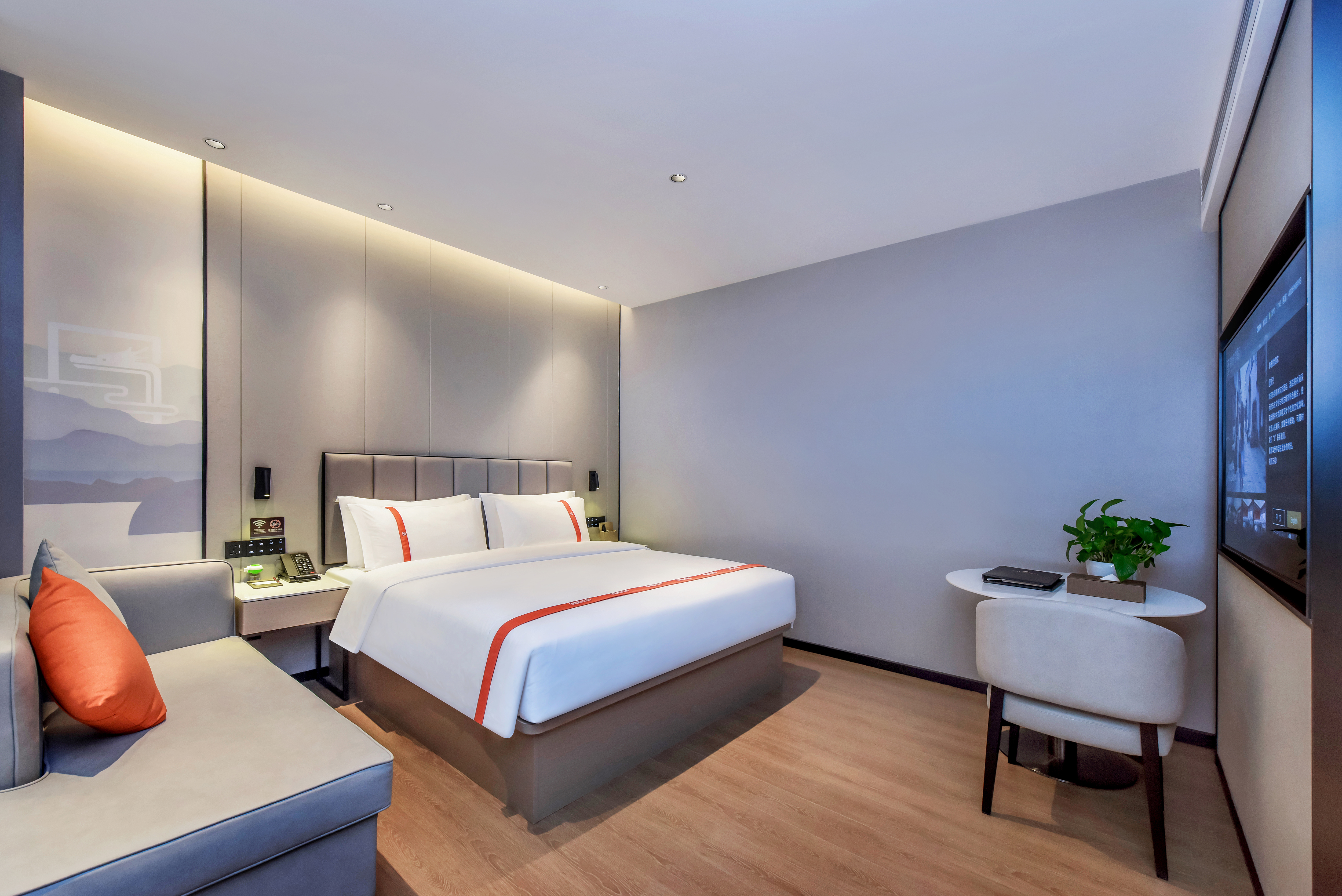 商务大床房（智能投屏+城市地标）