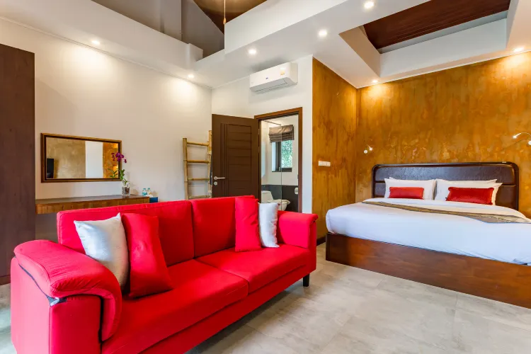 Wanjai Four-Bedroom Pool Villa