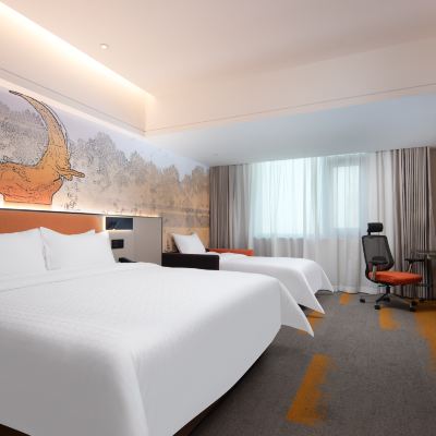 歡友房-親子梳化床 長春文化廣場希爾頓歡朋飯店優惠